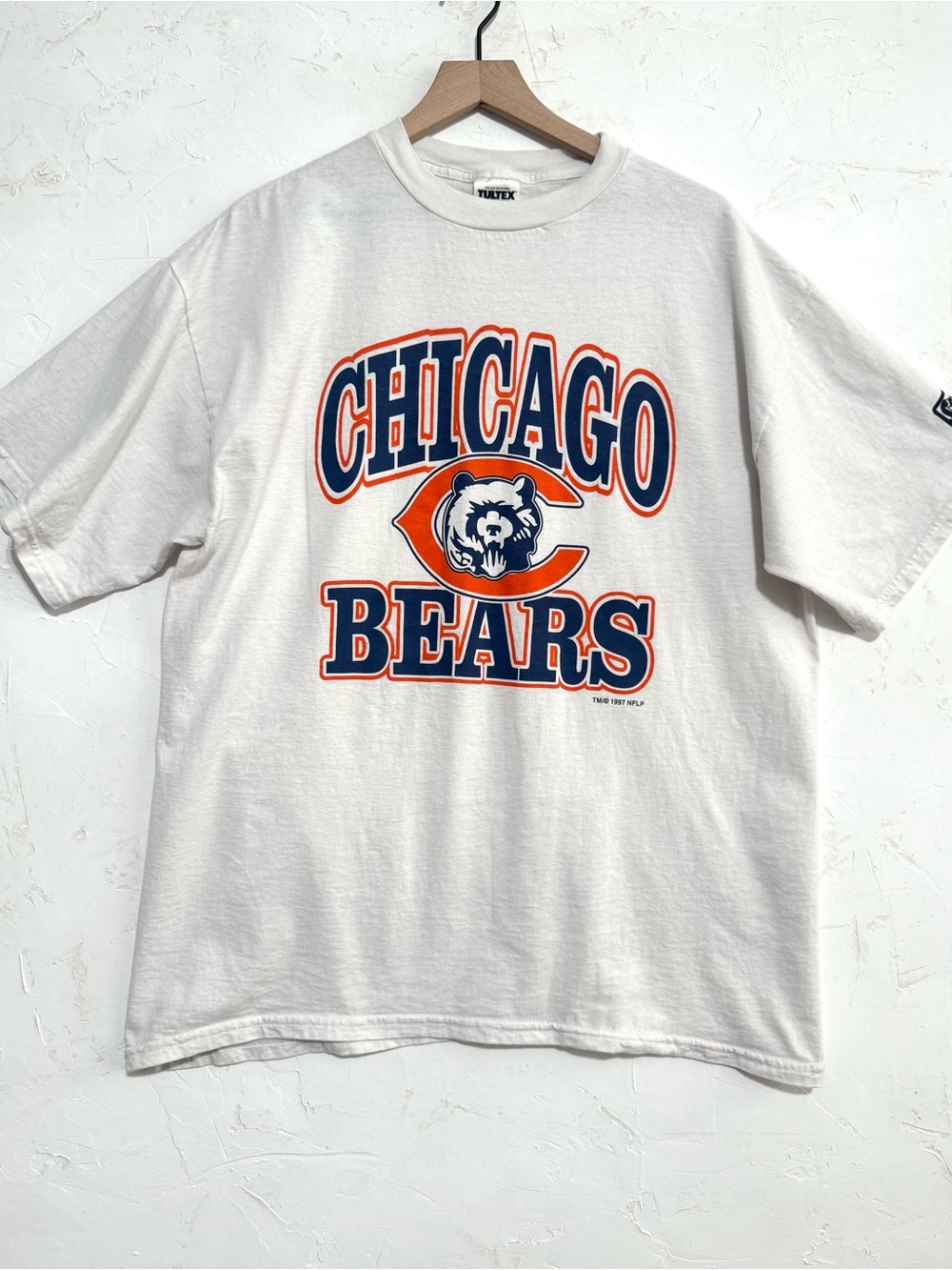 Vintage 1997 Chicago Bears Tultex XL Graphic T-Shirt